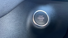 Volvo XC40 2.0 B3P Plus Black Edition 5dr Auto Petrol Estate